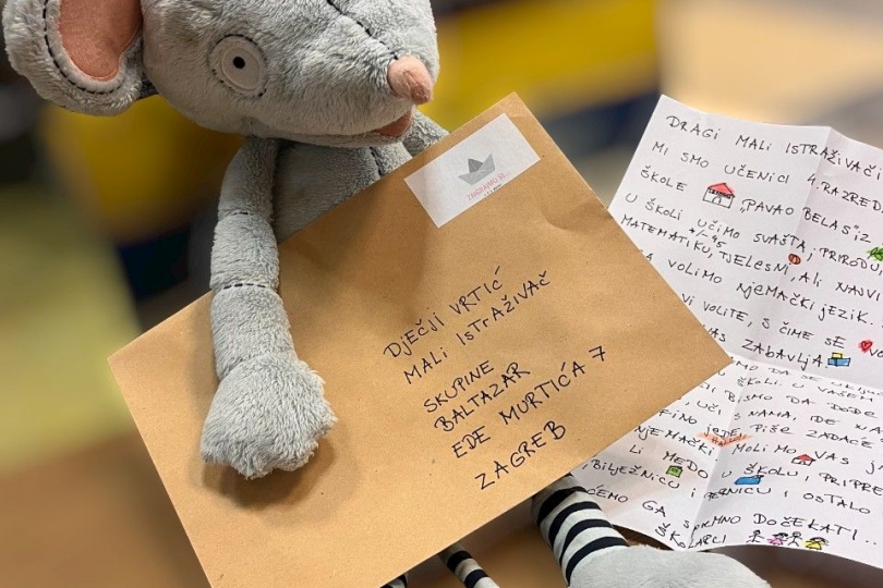 Our mouse is going to school...